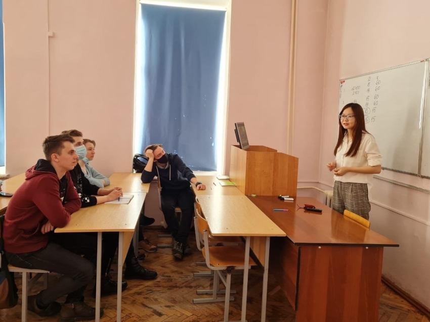 Студенты Читинского института Байкальского госуниверситета узнали про экспортный маркетинг 