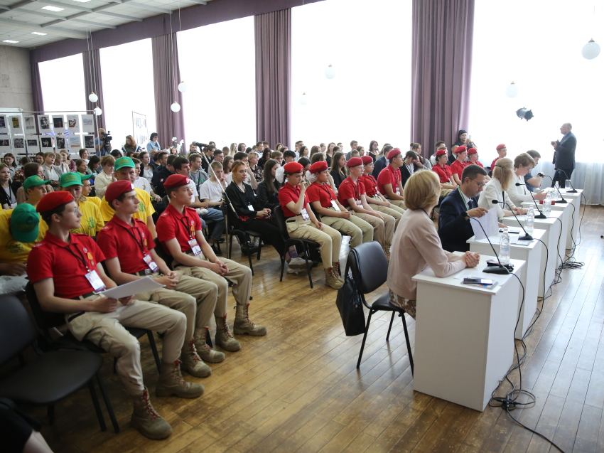 Около 400 студентов Zабайкалья стали участниками форума «Забайкалье - территория дружбы»