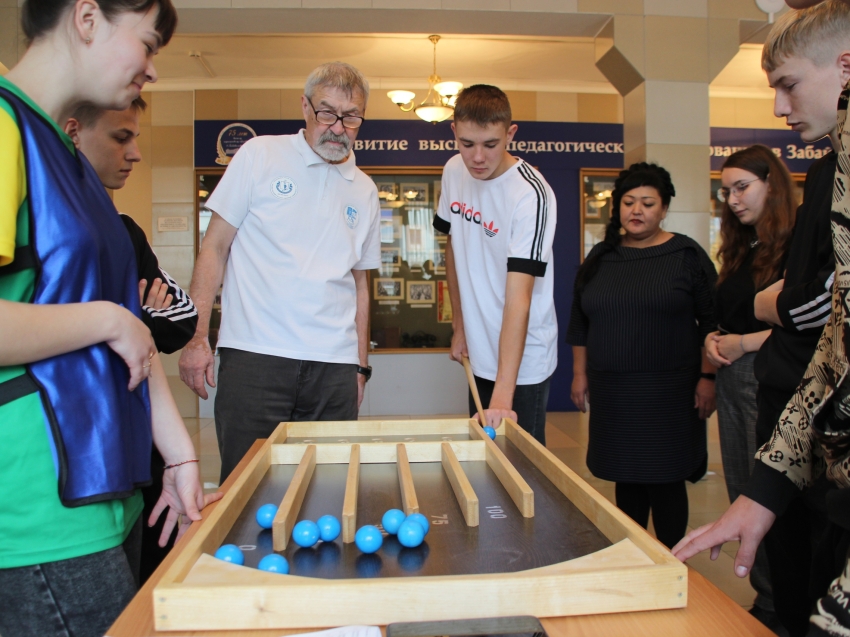 Турнир по настольным спортивным играм среди педагогов и студентов впервые прошёл в ЗабГУ
