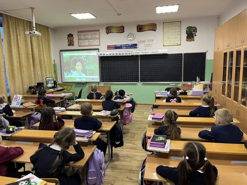 «Чистый воздух — это результат общих усилий!» - под таким девизом прошли экоуроки по чистому воздуху в школе Читы