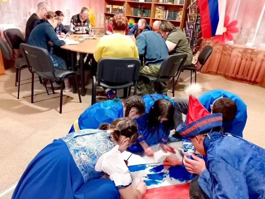 ​В социальном приюте Читы прошло мероприятие, приуроченное к Году единства народов России