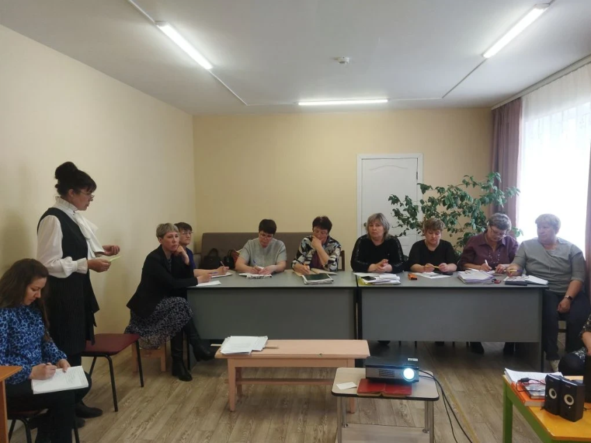 ​В Красночикойском центре «Черёмушки» прошёл семинар по сопровождению семей с детьми