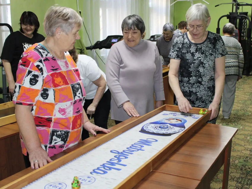 ​В Шерловогорском реабилитационном центре «Топаз» участники центра «Активное долголетие» освоили адаптивные игры