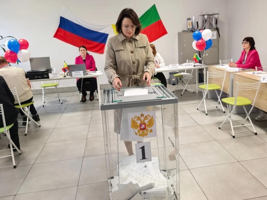 ​​ЕДГ-2026: «Для меня это личный выбор»: Вера Чипизубова проголосовала на своём участке в числе первых