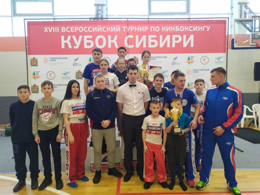Забайкальские кикбоксеры завоевали 21 медаль на Всероссийском турнире