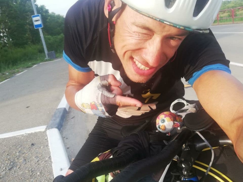 Велосипедист из Забайкалья преодолел путь 2900 километров из Читы до Владивостока за 10 дней