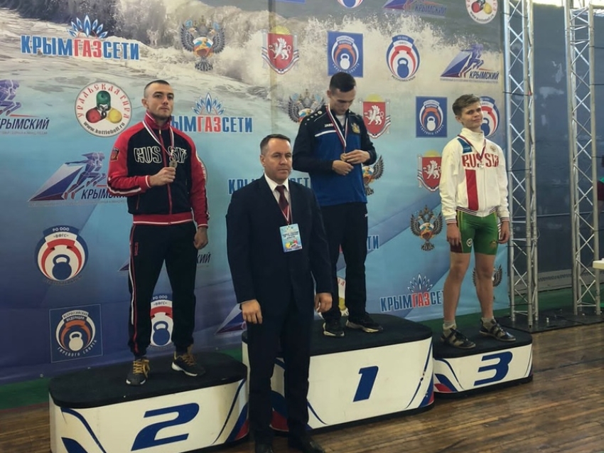 Забайкальский гиревик завоевал серебро на кубке России по гиревому спорту