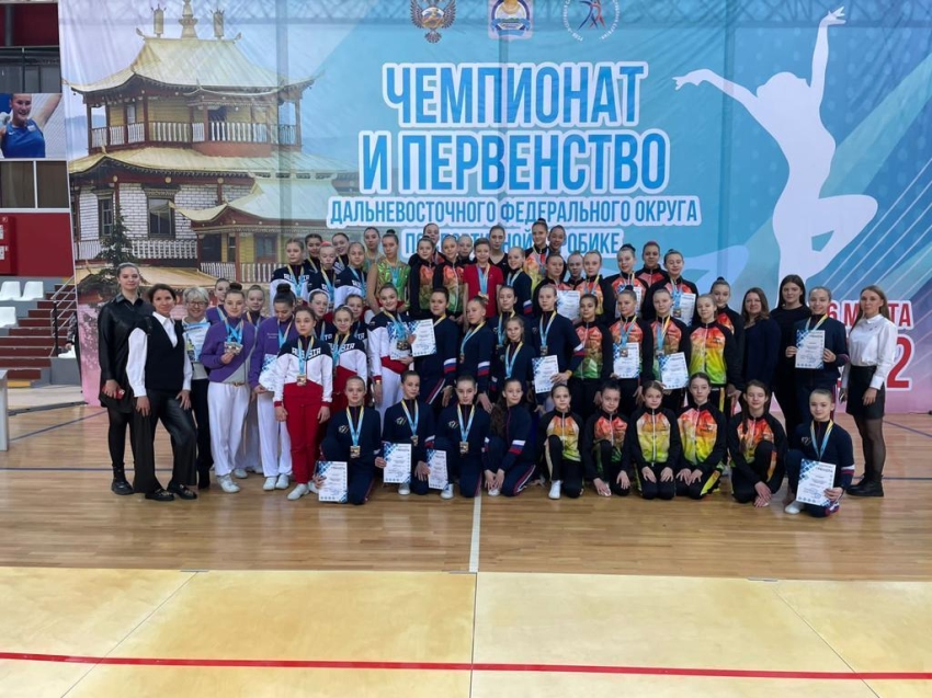 Забайкальские спортсмены по спортивной аэробике завоевали 164 медалей в Улан-Удэ