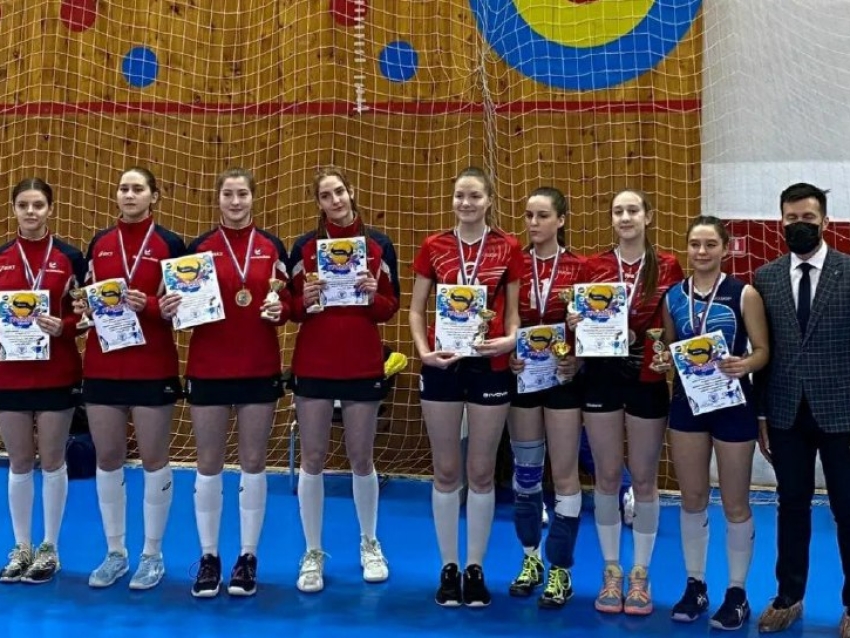 Забайкальские волейболистки выиграли путевку на финал первенства России 