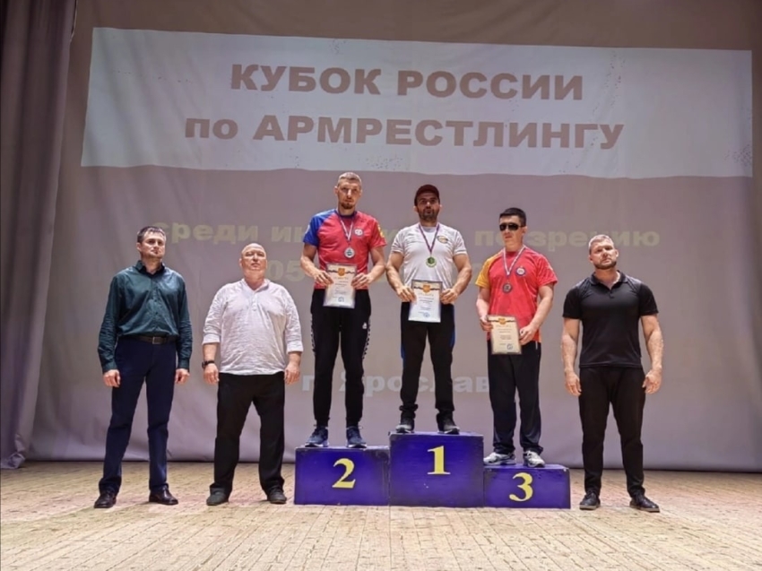 Забайкалец стал серебряным призёром по армрестлингу на Кубке России среди лиц с нарушением зрения