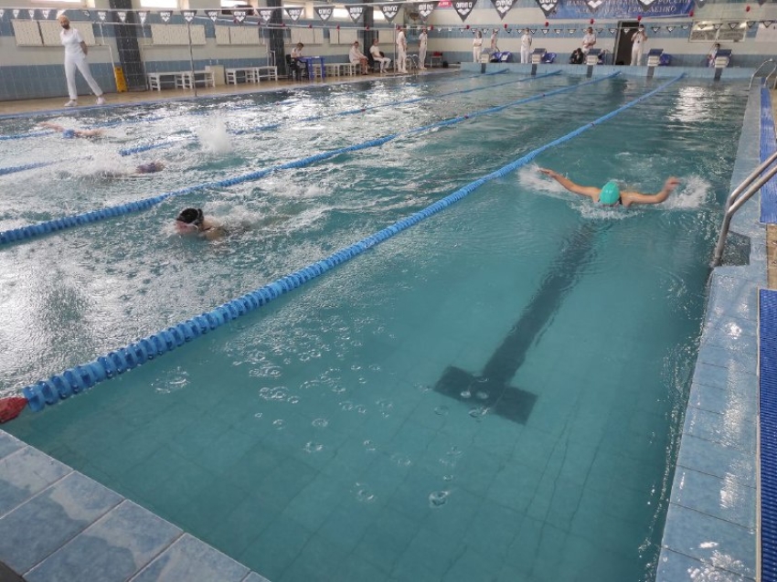 Плывем всей страной – читинцев приглашают на бесплатные тренировки по плаванию