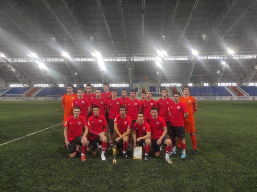 Читинские футболисты заняли второе место на турнире «Зимний кубок» в Новосибирске