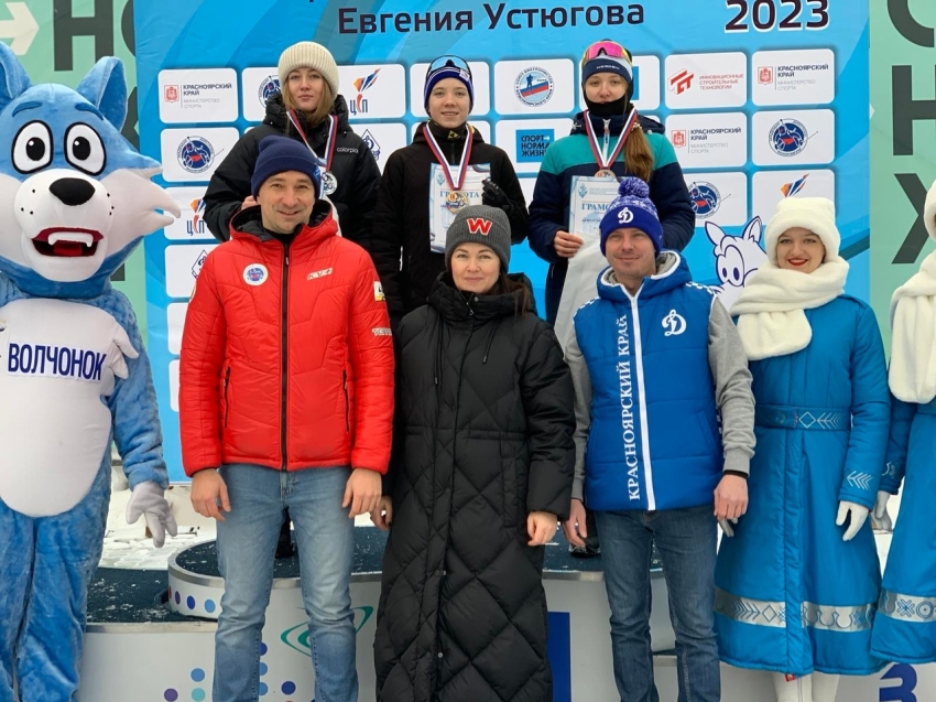 Биатлонистки из Забайкалья стали двукратными победительницами межрегиональных соревнований в Красноярске