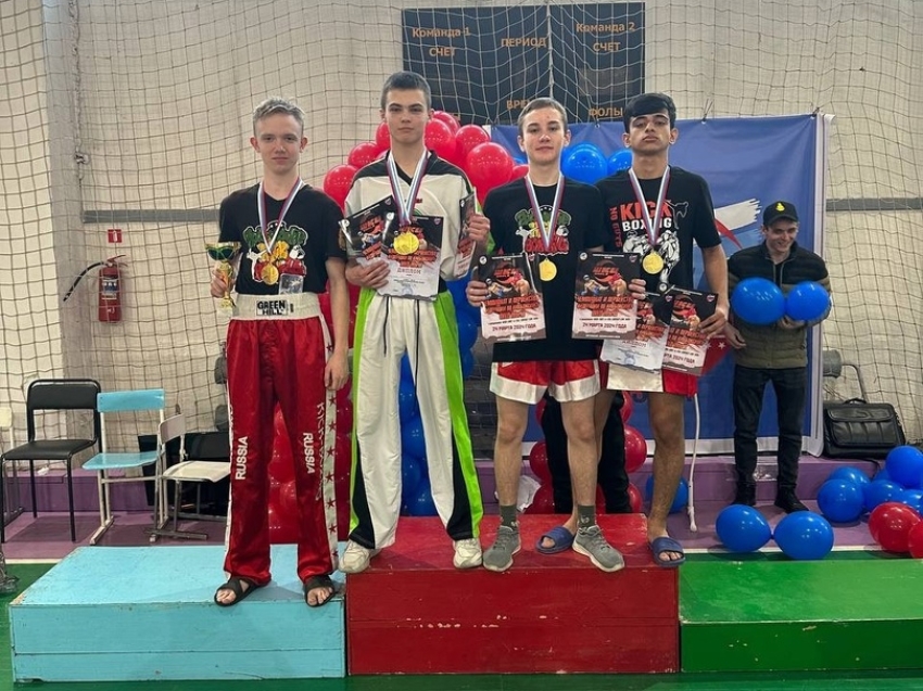 42 медали выиграли забайкальцы на чемпионате и первенстве федерации кикбоксинга Республики Бурятия по кикбоксингу