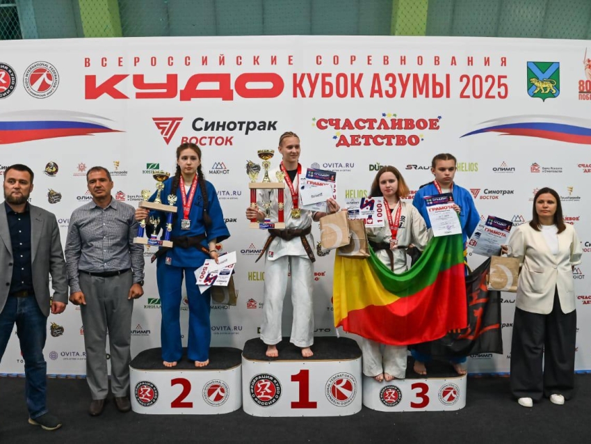 Кудоистки стали призерами соревнований во Владивостоке