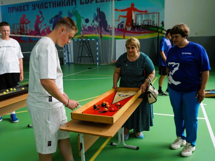 В Чернышевске прошел семейный турнир по адаптивным спортивным играм