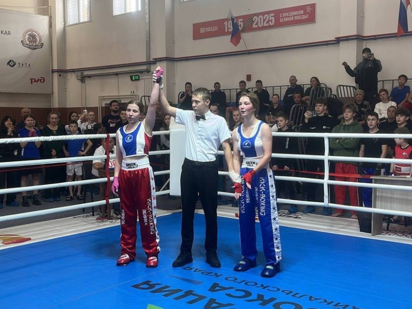 В Чите состоялся турнир по кикбоксингу посвященный памяти воспитанника спортивного клуба «Вверх» 