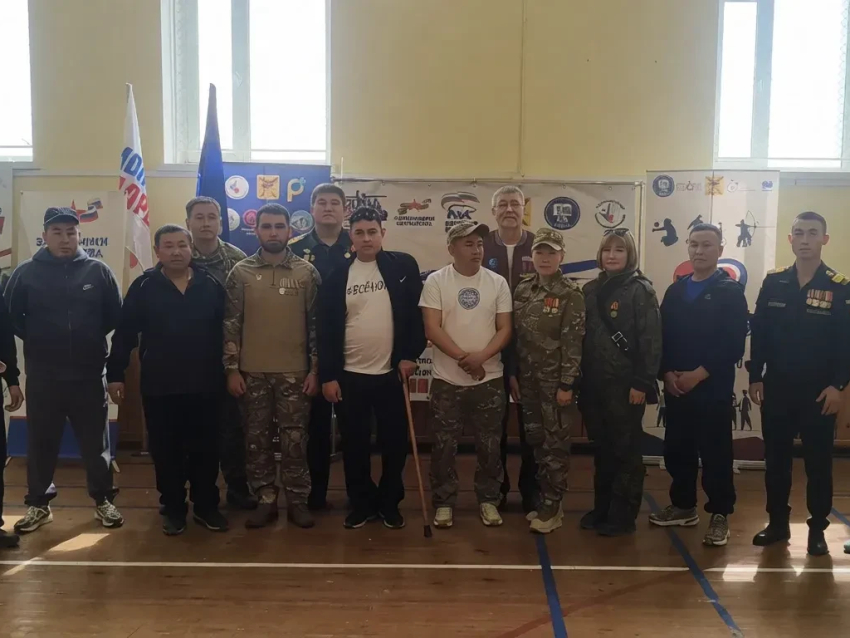 Краевой турнир «Отцы и дети — вместе к Победе!» объединил семейные команды участников СВО в поселке Агинское