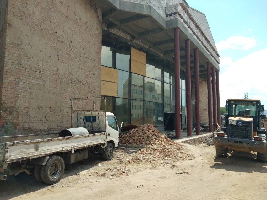 Реконструкцию здания краевого драмтеатра планируют завершить на год раньше