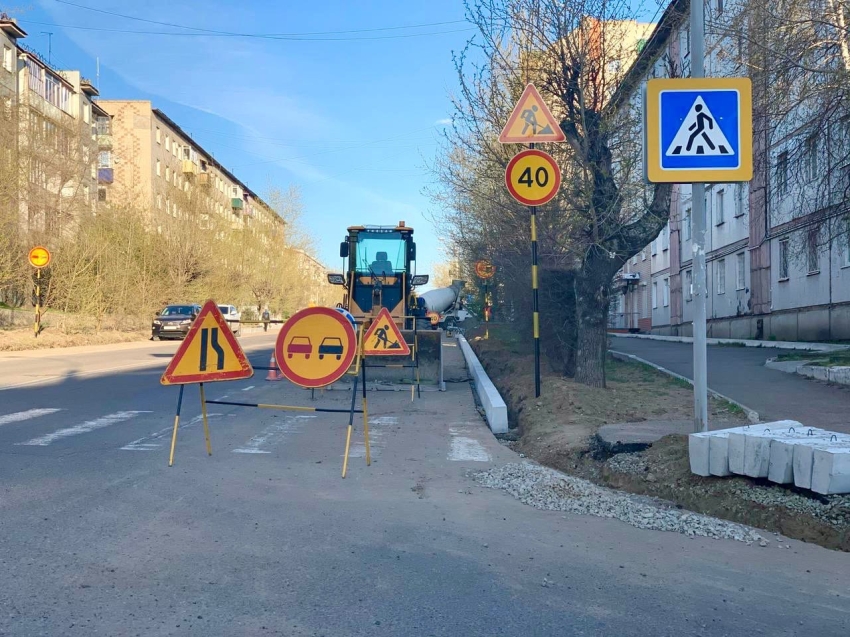 Ремонт восьми улиц по «дорожному» нацпроекту продолжается в Чите