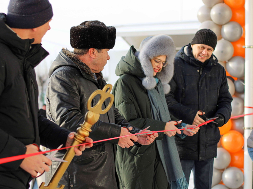 В поселке Карымское открылся новый спорткомплекс, построенный при софинансировании компании «РЖД»
