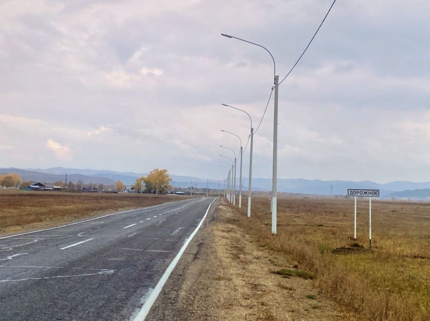 Подъезд к пяти сёлам в Забайкалье станет светлее и безопаснее
