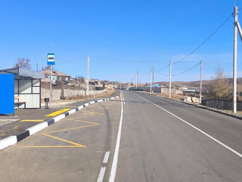 В Забайкалье по нацпроекту капитально отремонтировали дорогу, ведущую к старейшему буддийскому монастырю