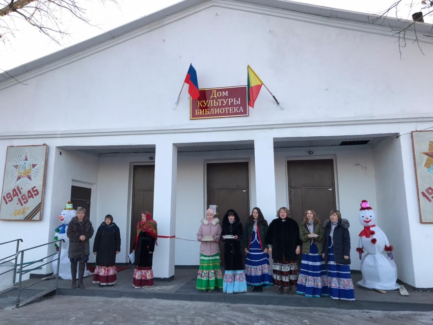 Погода знаменка забайкальский край нерчинский. Дом культуры Нерчинск. Дом культуры Знаменка.