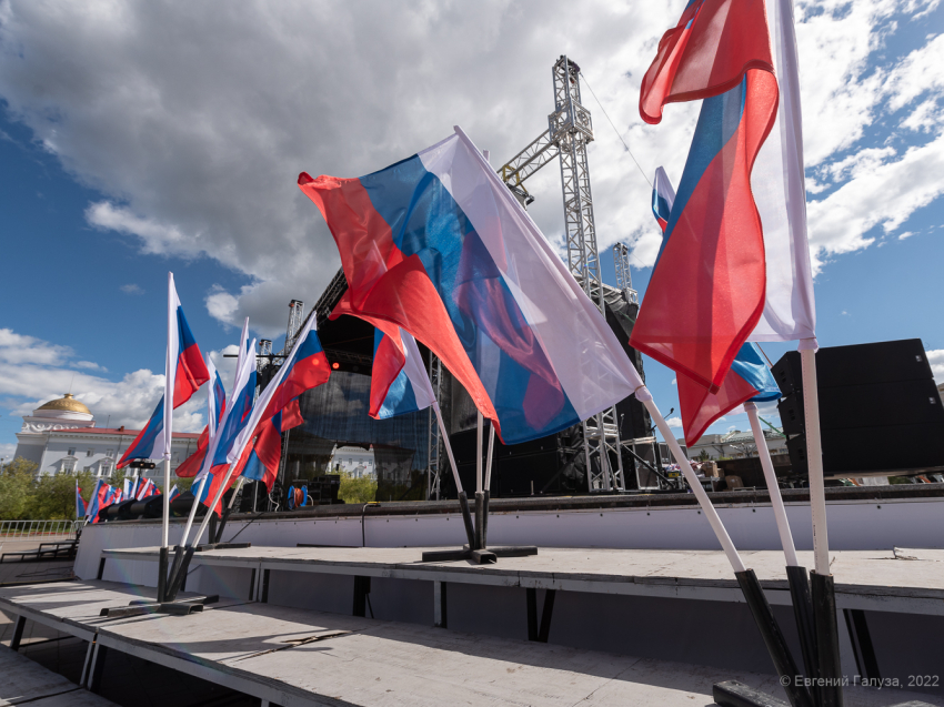 Минкультуры Забайкалья публикует программу празднования Дня российского флага в Чите (6+)