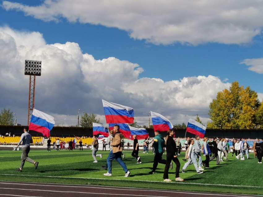 Масштабное шествие районов Забайкальского края пройдёт на стадионе «Юность» в Чите (6+)