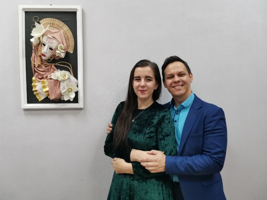 Александр и Юлия, которые поженятся на выставке «Россия», рассказали детали подготовки к свадьбе