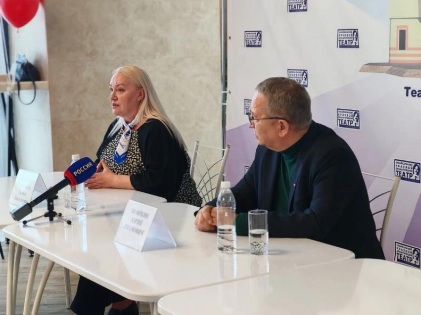 Директор театра из Луганска прокомментировала спектакли, пьесы для которых в СССР уже стали кинохитами