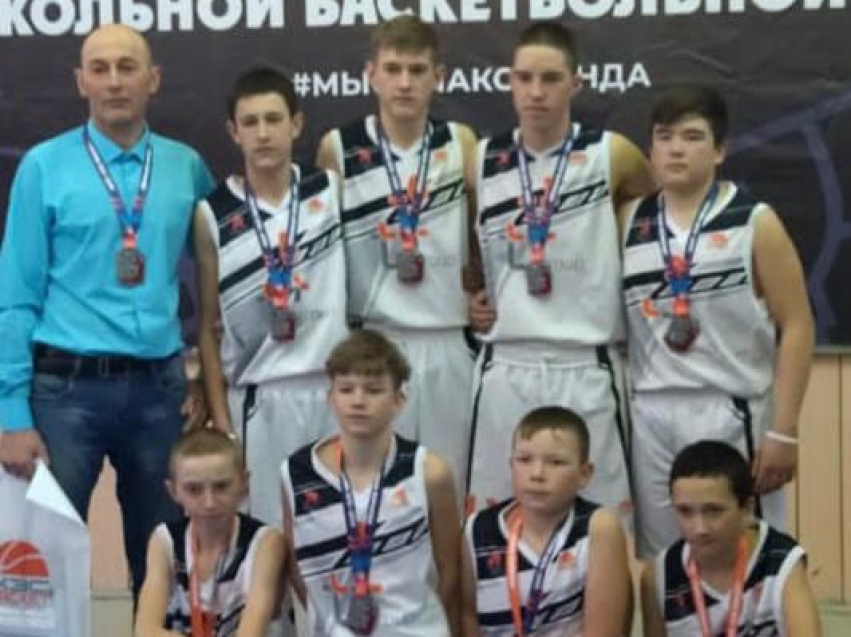 Команда баскетболистов из Зюльзи заняла 2 место в краевом этапе баскетбольной лиги «КЭС-БАСКЕТ»