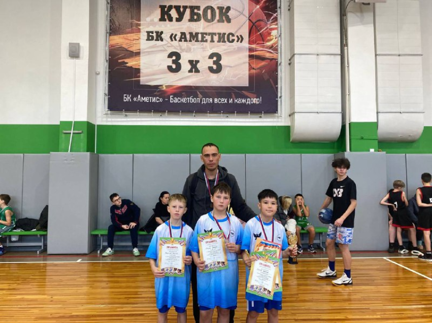 ​Нерчинские баскетболисты на турнире в Благовещенске