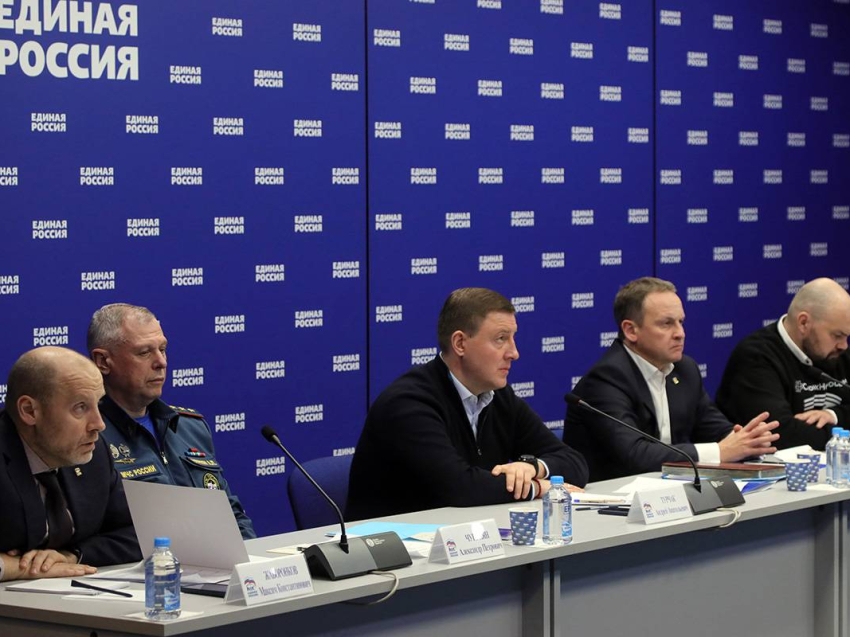 ​«Единая Россия» поможет в восстановлении освобожденных территорий Донбасса