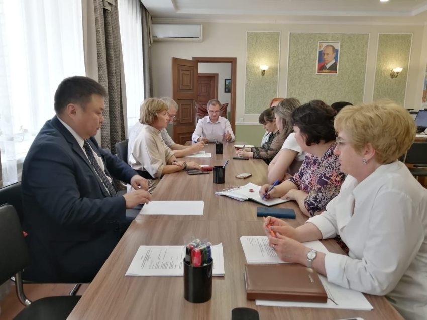 Шаг вперед ? Или два назад ? Наш выбор!