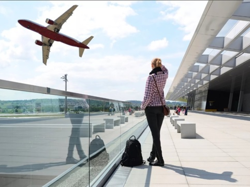 Об утверждении предельных максимальных уровней тарифов (сборов) на услуги, оказываемые ООО «Аэропорт» в аэропорту «Чара», на 2021 год