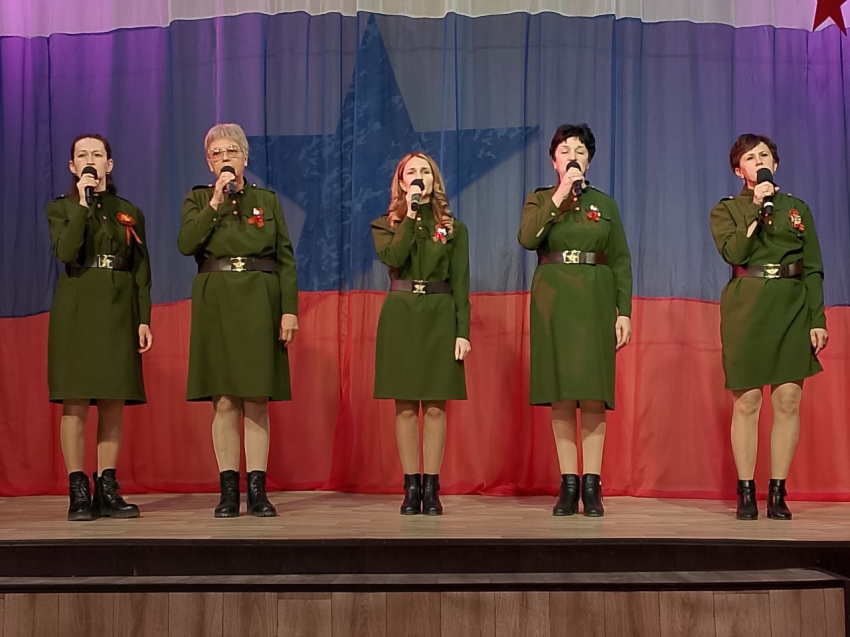 3 мая в СДК «Ингода» с. Улёты состоялся IX окружной фестиваль патриотического творчества «И помнит мир, спасённый…», организованный при поддержке Муниципального бюджетного учреждения культуры Улётовского МО