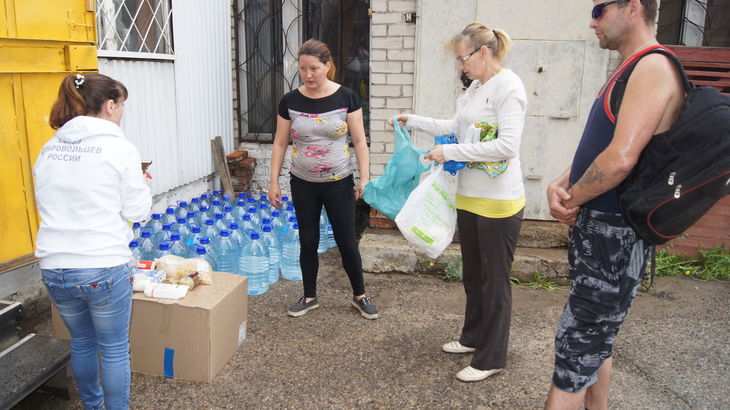 Правительства края: волонтеры и предприниматели оказывают неоценимую помощь, поддерживая пострадавших от паводка забайкальцев