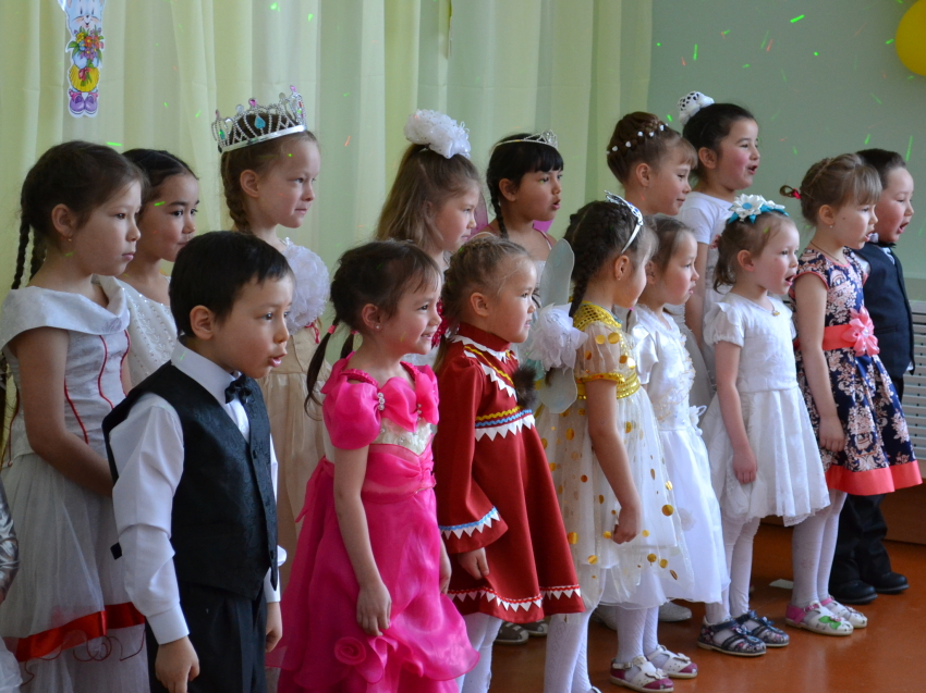 Забайкальцы смогут поздравить работников детских садов в профессиональный праздник