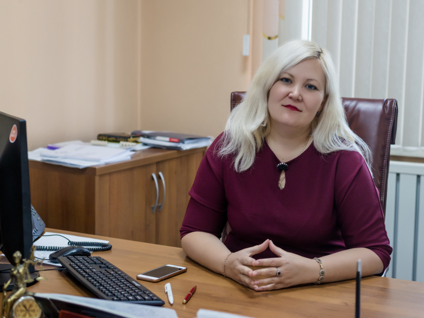 Евгения Батуева поздравила работников почтовой отрасли со Всемирным днем почты