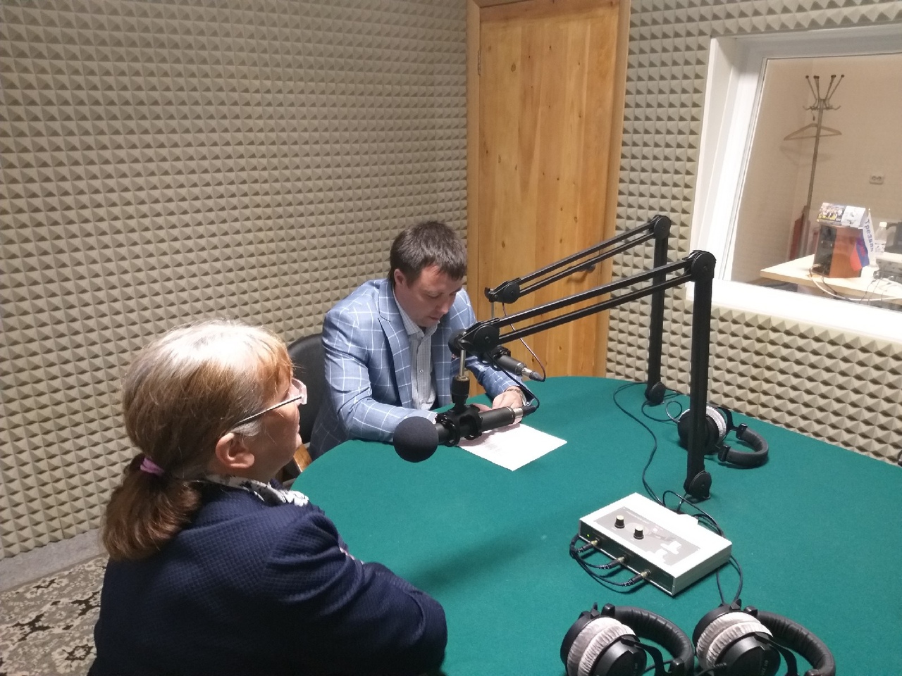 Александр Тогонов рассказал о проекте «Формирование комфортной городской среды» в студии Радио России