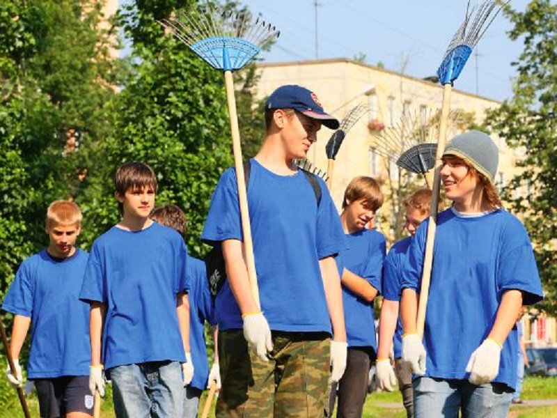 143 школьника в Хилокском районе приобрели первый трудовой опыт