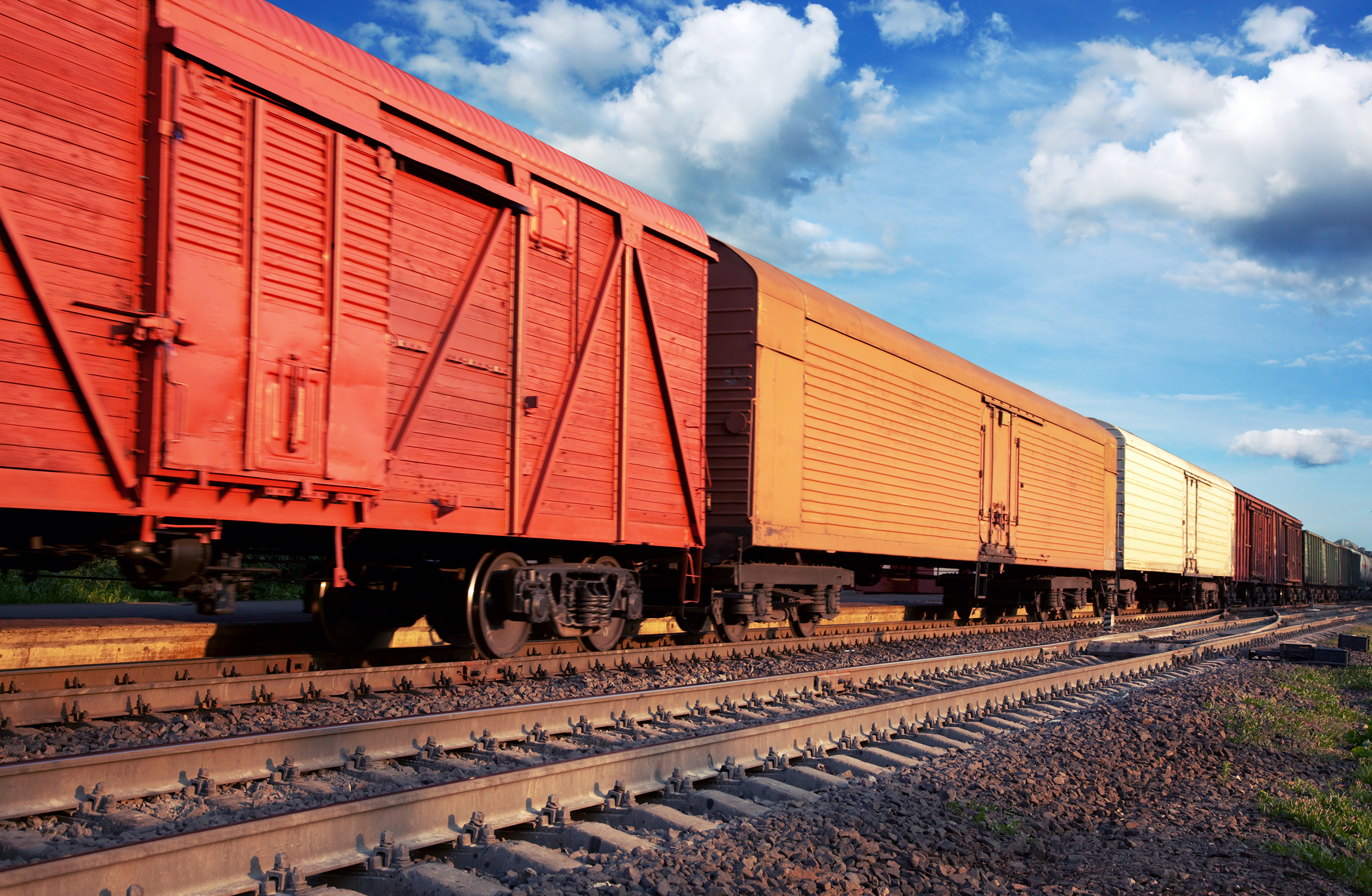 Внимание организаций и предприятий промышленного железнодорожного транспорта, оказывающих услуги на подъездных железнодорожных путях необщего пользования!