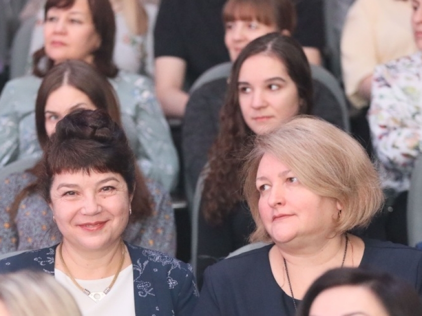 Специалистам Департамента ЗАГС Zабайкалья вручили награду «Признание 2022»